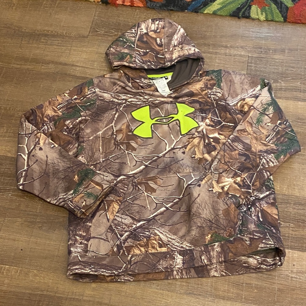 Under Armour Kids Hoodie - Brown Camo with Neon Green Logo size youth x large
